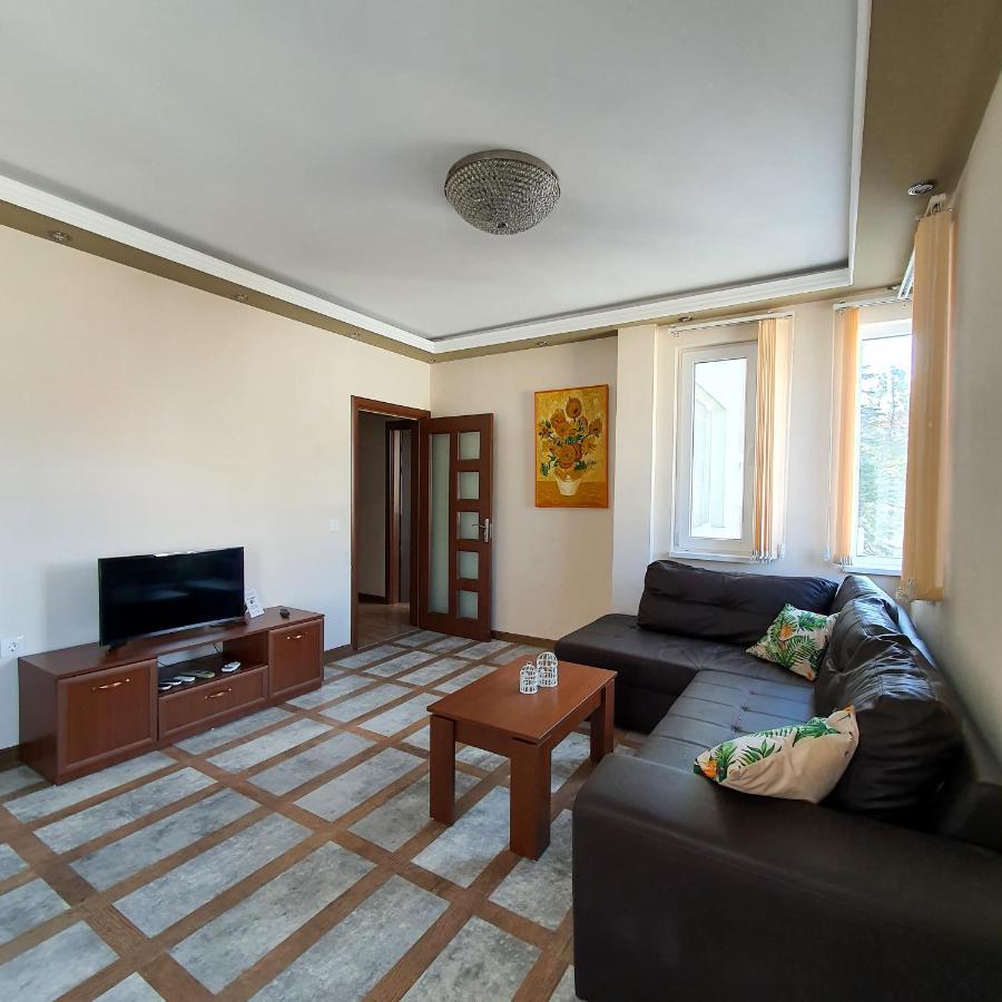 Ferienwohnung High Esteta Grand Burgas City Exterior foto