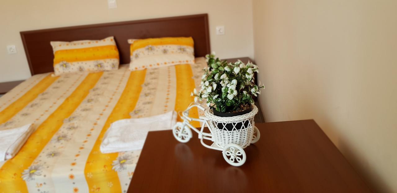 Ferienwohnung High Esteta Grand Burgas City Exterior foto
