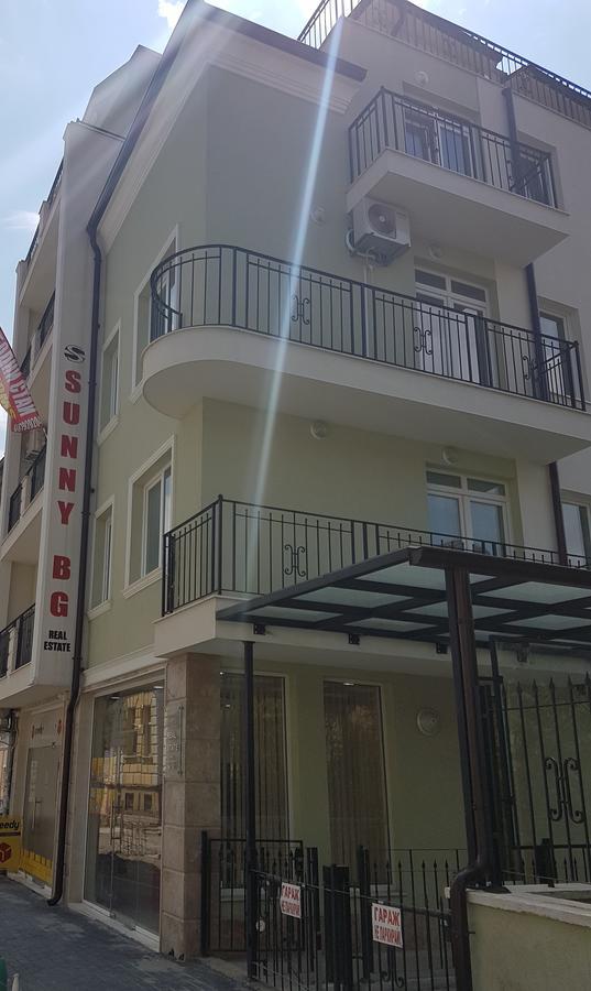 Ferienwohnung High Esteta Grand Burgas City Exterior foto